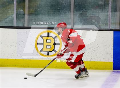 Thumbnail 2 in Hingham @ Catholic Memorial photogallery.
