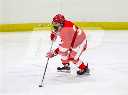 Thumbnail 1 in Hingham @ Catholic Memorial photogallery.