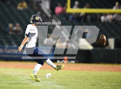 Thumbnail 2 in Holy Cross @ Archbishop Rummel photogallery.