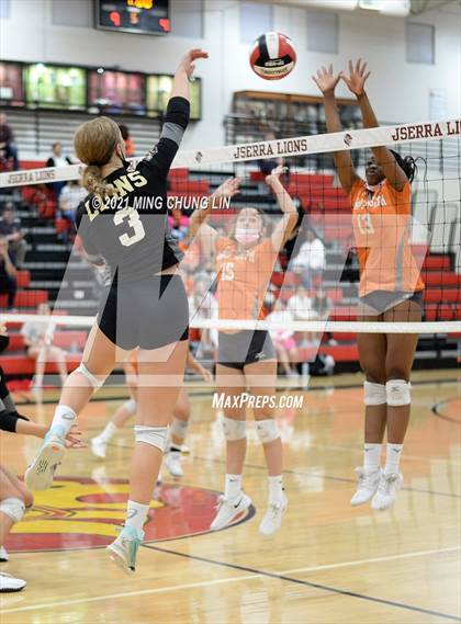 Thumbnail 3 in Saint Joseph @ JSerra Catholic (CIF SS D3 Playoff) photogallery.