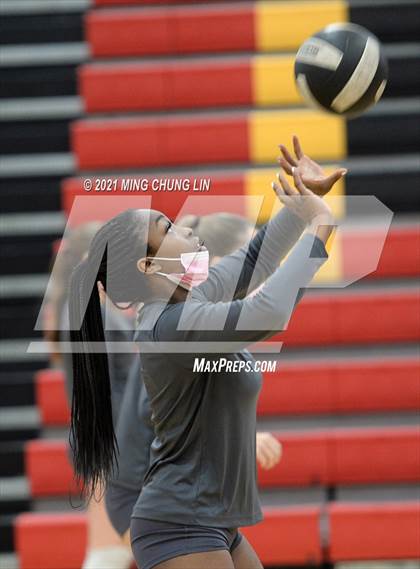 Thumbnail 1 in Saint Joseph @ JSerra Catholic (CIF SS D3 Playoff) photogallery.