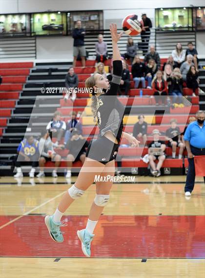 Thumbnail 2 in Saint Joseph @ JSerra Catholic (CIF SS D3 Playoff) photogallery.