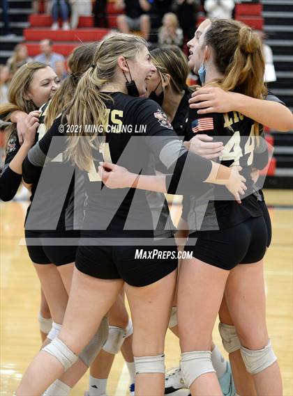 Thumbnail 2 in Saint Joseph @ JSerra Catholic (CIF SS D3 Playoff) photogallery.