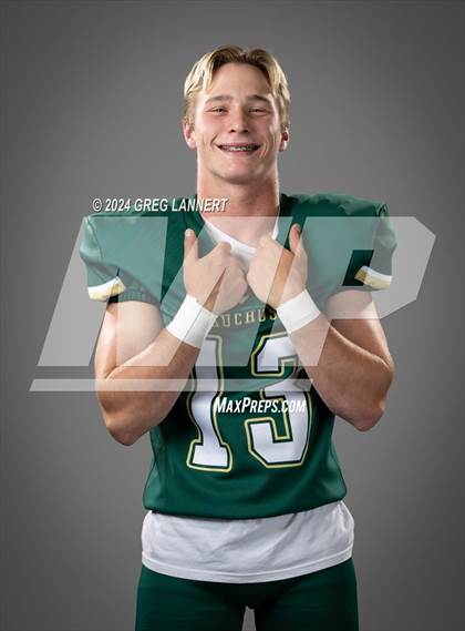 Thumbnail 3 in Casa Grande Senior Portraits photogallery.