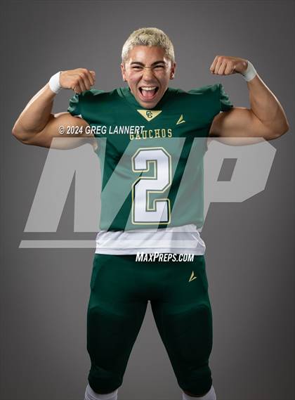 Thumbnail 3 in Casa Grande Senior Portraits photogallery.