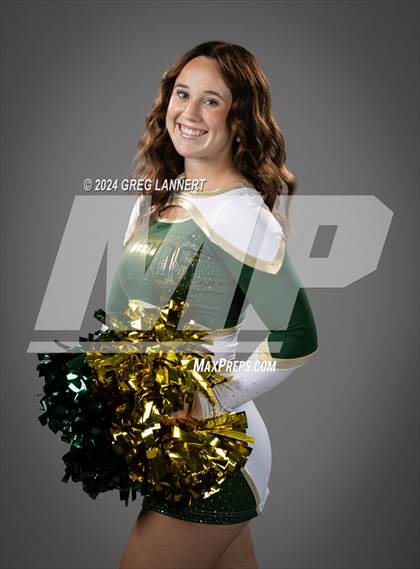 Thumbnail 2 in Casa Grande Senior Portraits photogallery.