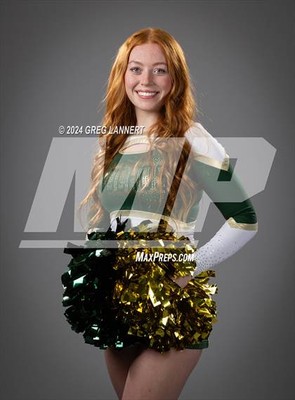 Thumbnail 3 in Casa Grande Senior Portraits photogallery.