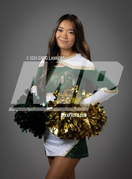 Thumbnail 3 in Casa Grande Senior Portraits photogallery.