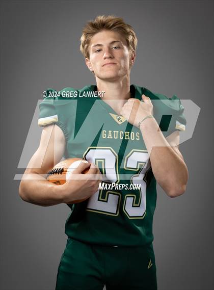 Thumbnail 2 in Casa Grande Senior Portraits photogallery.
