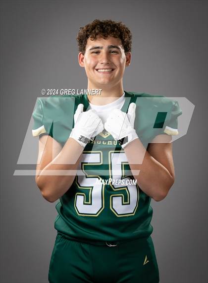 Thumbnail 1 in Casa Grande Senior Portraits photogallery.