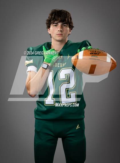 Thumbnail 1 in Casa Grande Senior Portraits photogallery.