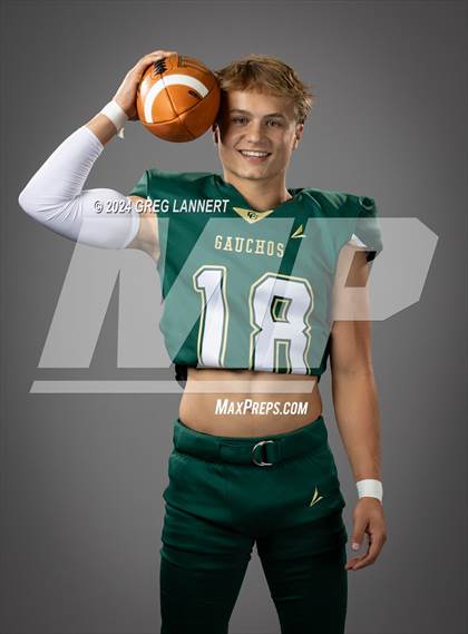 Thumbnail 1 in Casa Grande Senior Portraits photogallery.