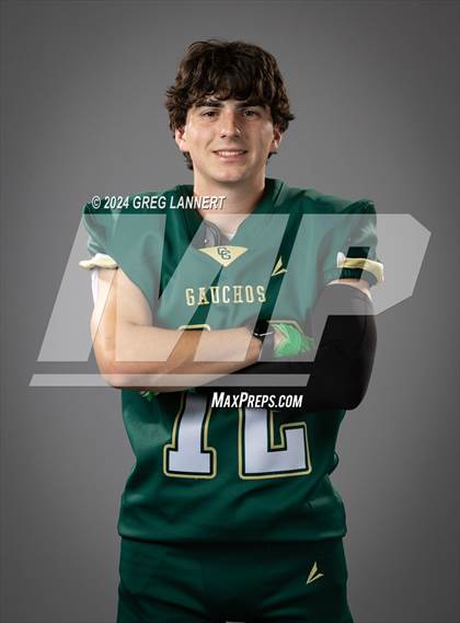 Thumbnail 3 in Casa Grande Senior Portraits photogallery.