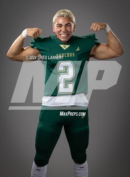 Thumbnail 1 in Casa Grande Senior Portraits photogallery.
