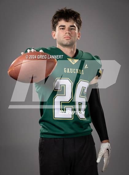 Thumbnail 3 in Casa Grande Senior Portraits photogallery.