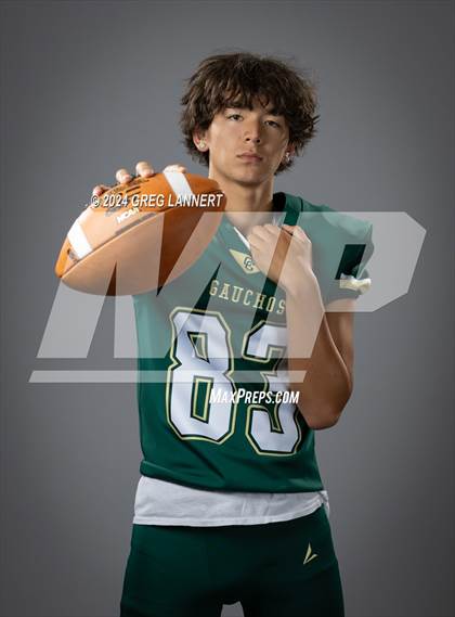 Thumbnail 2 in Casa Grande Senior Portraits photogallery.