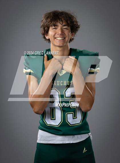 Thumbnail 1 in Casa Grande Senior Portraits photogallery.