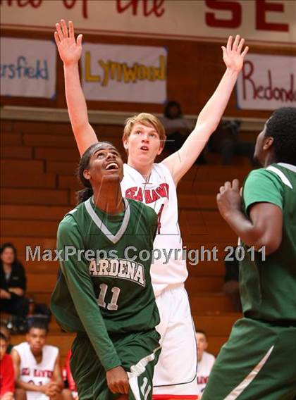 Thumbnail 1 in Gardena vs. Redondo Union (Pacific Shores Tournament) photogallery.