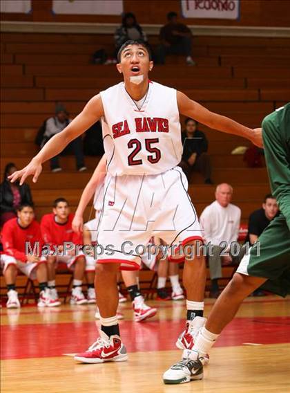 Thumbnail 3 in Gardena vs. Redondo Union (Pacific Shores Tournament) photogallery.