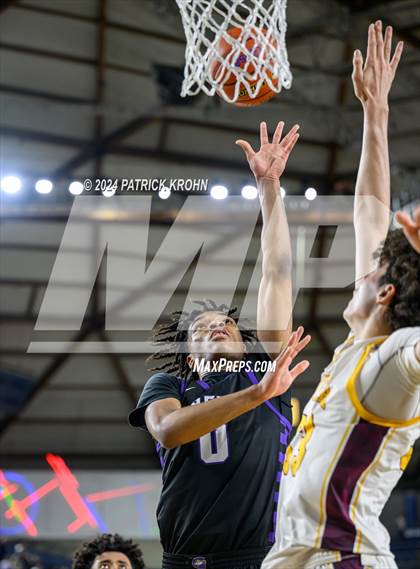Thumbnail 1 in Garfield @ O'Dea (WIAA 3A Quarterfinals) photogallery.