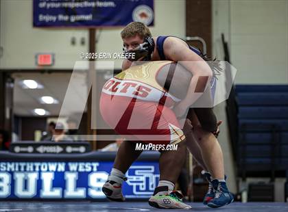 Thumbnail 1 in Half Hollow Hills West @ Smithtown West photogallery.
