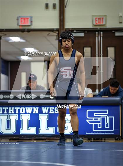 Thumbnail 1 in Half Hollow Hills West @ Smithtown West photogallery.
