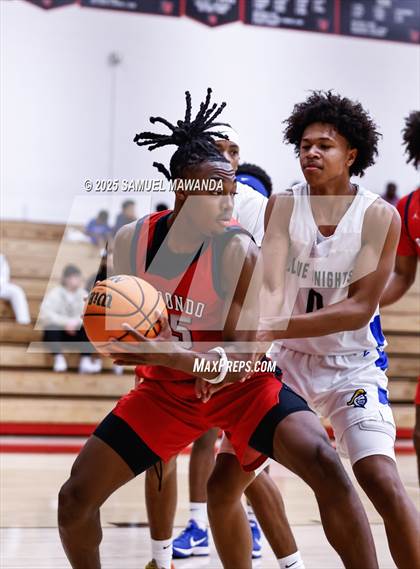 Thumbnail 1 in Democracy Prep Agassi Campus vs Redondo Union (Harvard-Westlake Winter Showcase) photogallery.