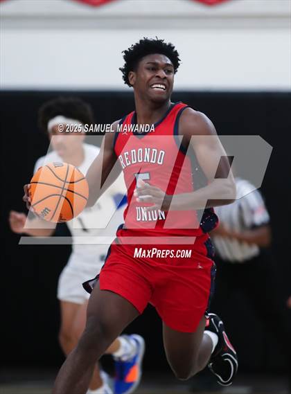 Thumbnail 2 in Democracy Prep Agassi Campus vs Redondo Union (Harvard-Westlake Winter Showcase) photogallery.