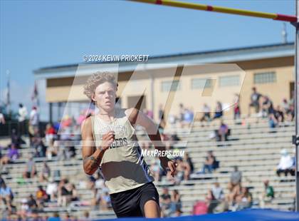 Thumbnail 2 in CHSAA Track and Field 4A Championships (Boys High Jump) photogallery.