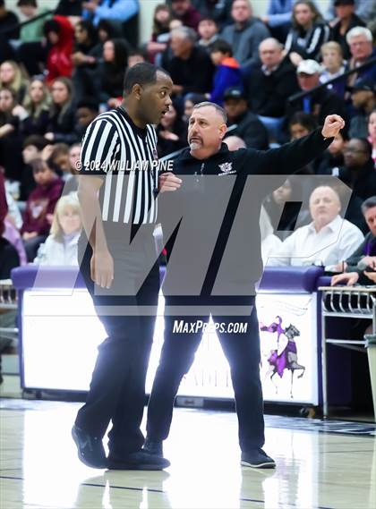 Thumbnail 2 in Monroe-Woodbury vs. Kingston (Section 9 Class AAA Final) photogallery.