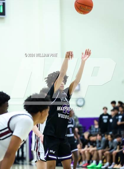 Thumbnail 3 in Monroe-Woodbury vs. Kingston (Section 9 Class AAA Final) photogallery.