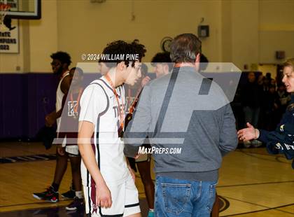 Thumbnail 2 in Monroe-Woodbury vs. Kingston (Section 9 Class AAA Final) photogallery.