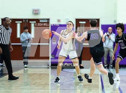 Thumbnail 3 in Monroe-Woodbury vs. Kingston (Section 9 Class AAA Final) photogallery.