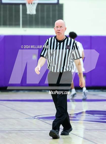 Thumbnail 3 in Monroe-Woodbury vs. Kingston (Section 9 Class AAA Final) photogallery.