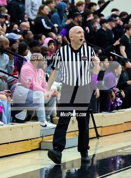 Thumbnail 3 in Monroe-Woodbury vs. Kingston (Section 9 Class AAA Final) photogallery.