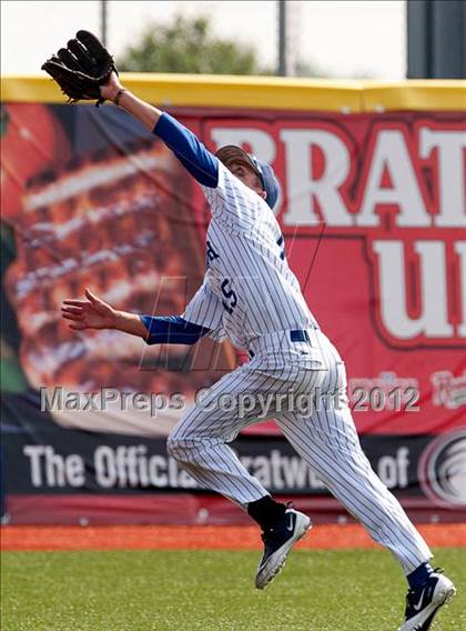 Thumbnail 3 in Dixie Heights @ Covington Catholic (KHSAA 9th Region Tournament) photogallery.