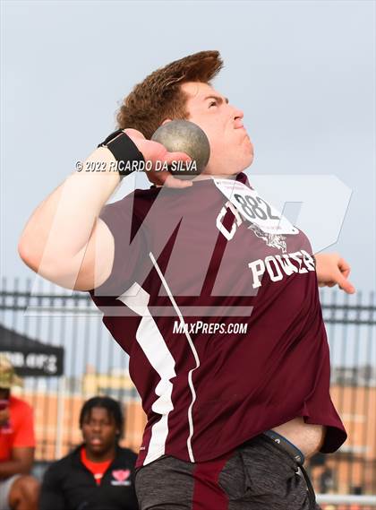 Thumbnail 1 in UIL 6A Region III Track & Field Meet photogallery.