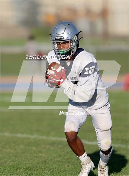 Thumbnail 2 in Clovis East @ Arroyo Grande photogallery.