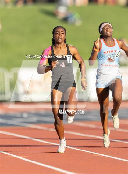 Thumbnail 1 in CIF State Championships (400m Qualifying) photogallery.