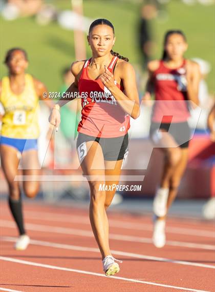 Thumbnail 3 in CIF State Championships (400m Qualifying) photogallery.