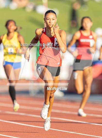 Thumbnail 3 in CIF State Championships (400m Qualifying) photogallery.