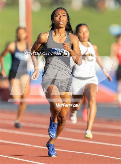 Thumbnail 1 in CIF State Championships (400m Qualifying) photogallery.