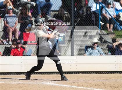 Thumbnail 2 in Prairie View vs. Loveland (CHSAA 5A Playoffs) photogallery.