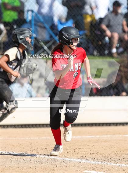 Thumbnail 2 in Prairie View vs. Loveland (CHSAA 5A Playoffs) photogallery.