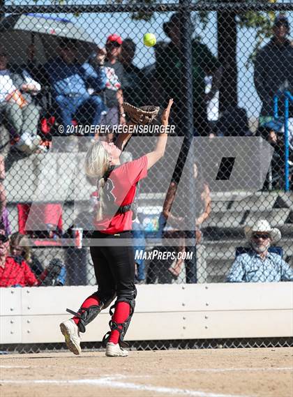 Thumbnail 3 in Prairie View vs. Loveland (CHSAA 5A Playoffs) photogallery.