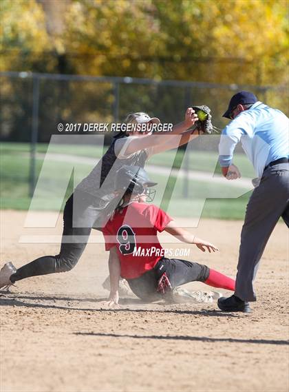 Thumbnail 1 in Prairie View vs. Loveland (CHSAA 5A Playoffs) photogallery.