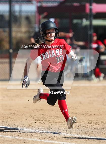 Thumbnail 3 in Prairie View vs. Loveland (CHSAA 5A Playoffs) photogallery.