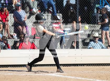 Thumbnail 2 in Prairie View vs. Loveland (CHSAA 5A Playoffs) photogallery.
