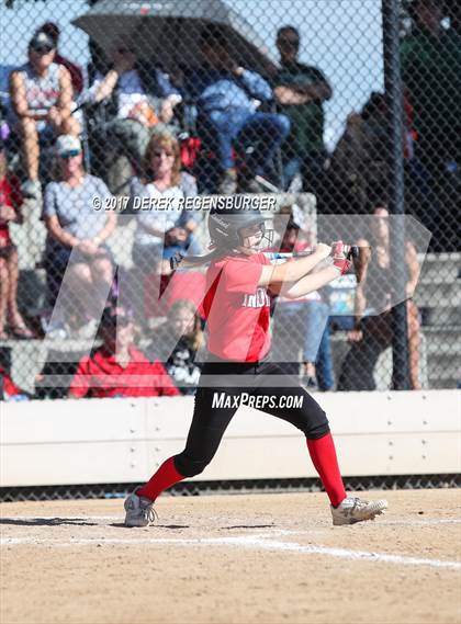 Thumbnail 3 in Prairie View vs. Loveland (CHSAA 5A Playoffs) photogallery.