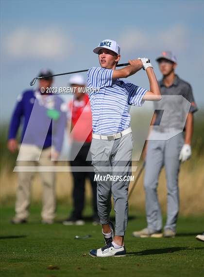 Thumbnail 1 in CHSAA 3A State Championship - Day 2 photogallery.